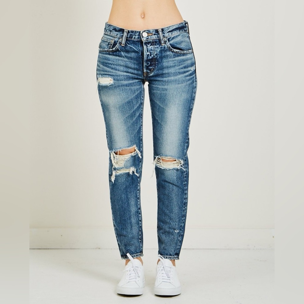 Moussy Vintage Oxnard Tapered Dark Blue Jean, Size 26
